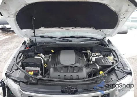 2013 Jeep Grand Cherokee Laredo Trailhawk z USA, uszkodzony, nr VIN 1C4RJFAT9DC591384